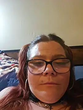 FelicityFreeze69's Webcam Show