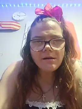FelicityFreeze69's Webcam Show