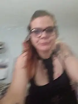 FelicityFreeze69's Webcam Show