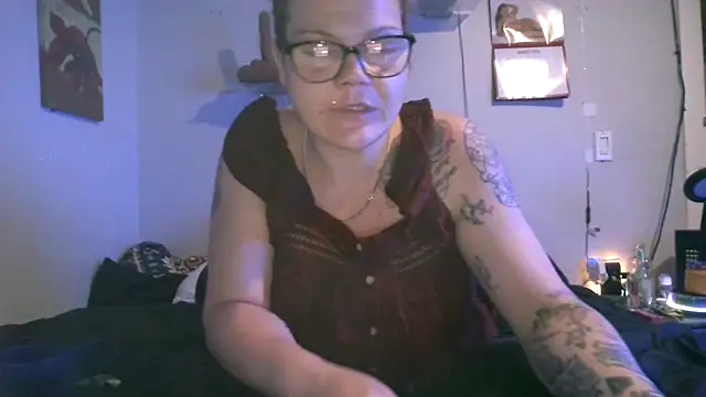 FelicityFreeze69 Show in webcam