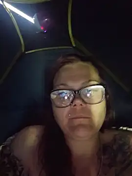 MissThroatGoat69's Webcam Show
