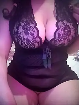 kamita_love Show Webcam