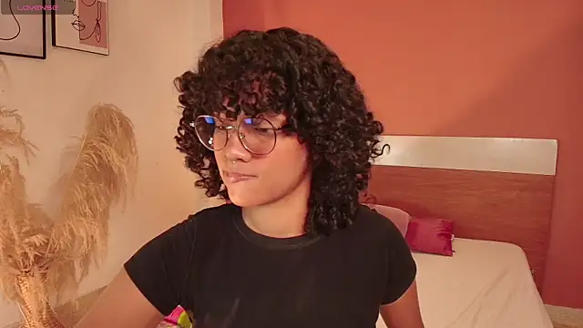 Meganlux1's Live XXX Chat
