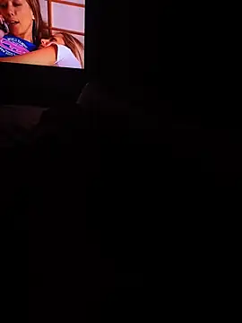 traviesoybienrico's Webcam Show