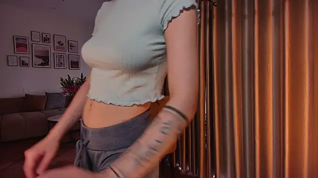 Chatroom XXX en direct de Excitease_