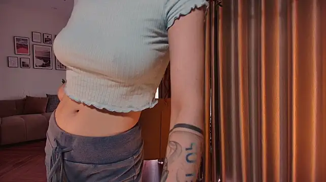 Excitease_'s Webcam Show
