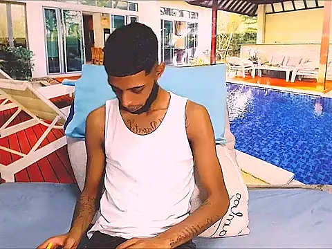 CharmingIndian1: вебкам-шоу