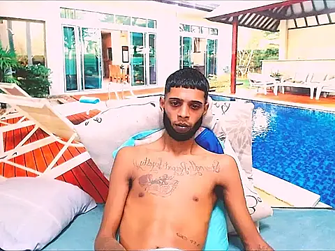 عرض كام CharmingIndian1