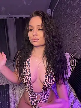 Olivia_Noor Webcam show
