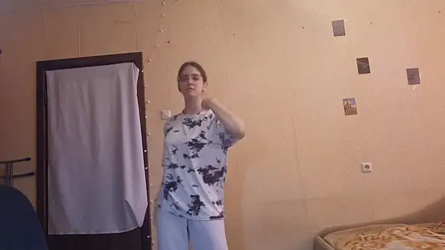 Katelemon Chat XXX live