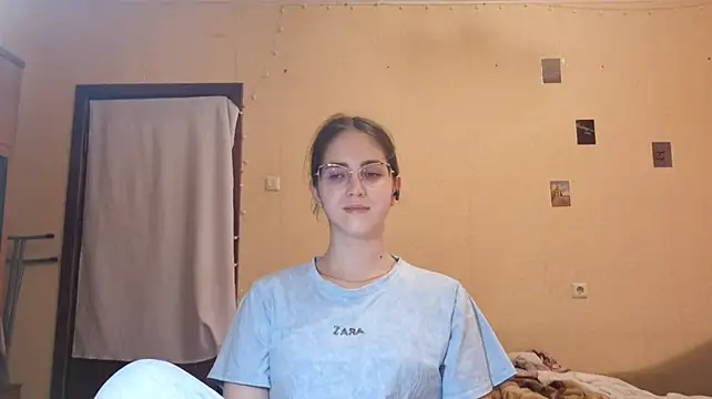 Živý XXX chat Katelemon