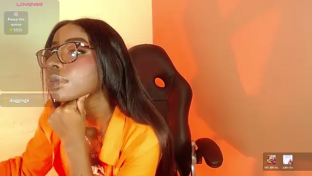 Chat +18 de MelodyBlazze ao vivo