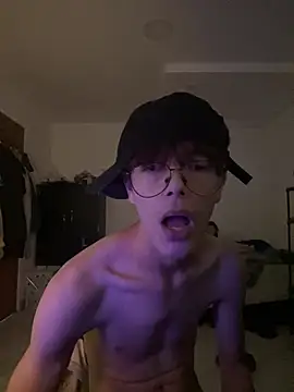 Webkamerová show Jeybydashhtt