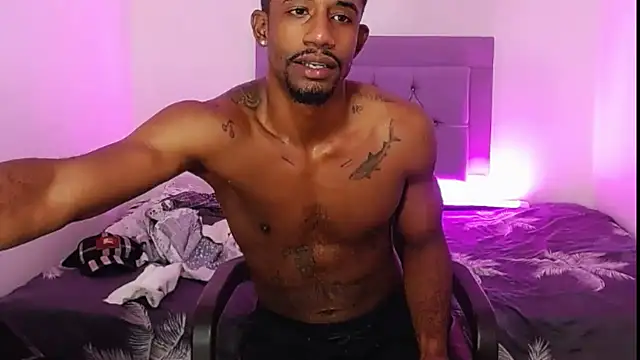 blackhorseet Show in webcam
