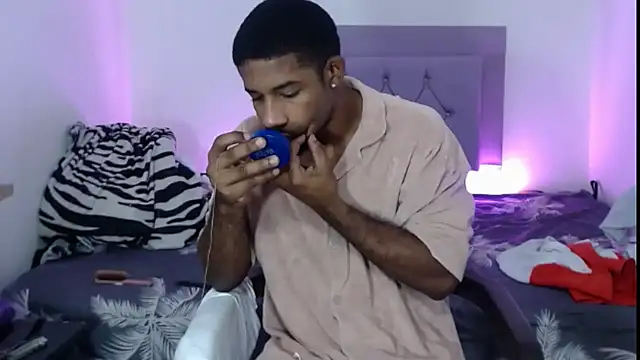 blackhorseet's Webcam Show