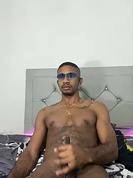 blackhorseet Show in webcam