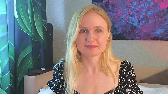 Czat XXX na żywo – Lanavi_Smile