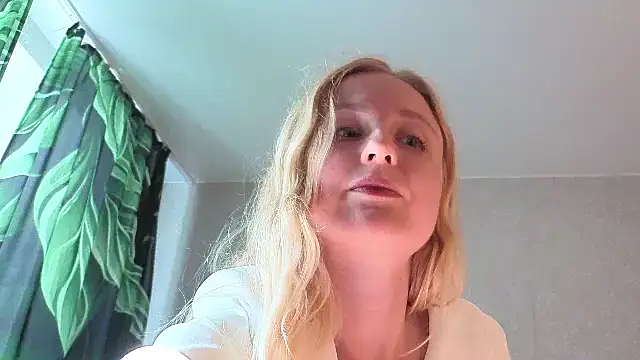 Lanavi_Smile Cameră chat live