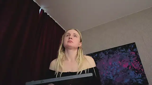 Lanavi_Smile – webcam-show