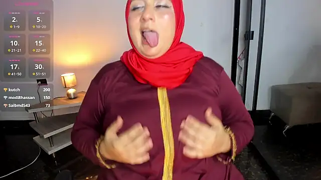 HijabiMilff Adlı Modelin Web Kamerası Şovu