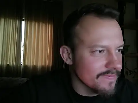 amanteloiro's Webcam Show