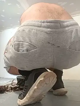 LimpingLash803's Webcam Show