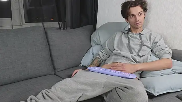 tusugo webkamerás műsora