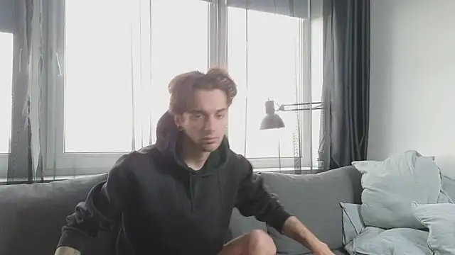 tusugo webkamerás műsora