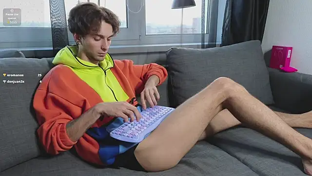 tusugo Webcam show