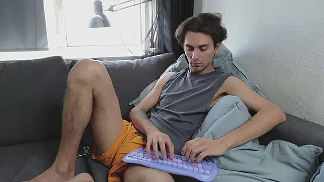 tusugo Webcam Show