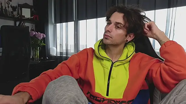 tusugo webkamerás műsora