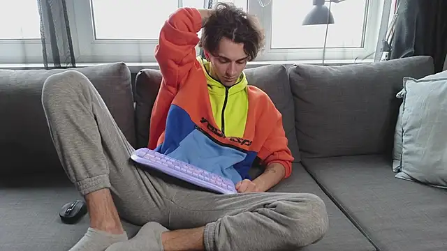 tusugo webcam show