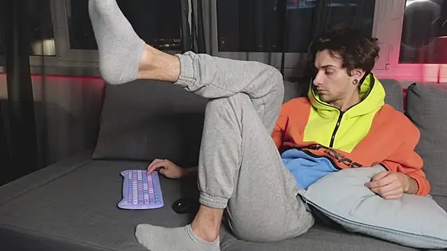 tusugo Webcam show