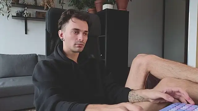 tusugo Шоу с уебкамера
