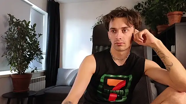tusugo webkamerás műsora
