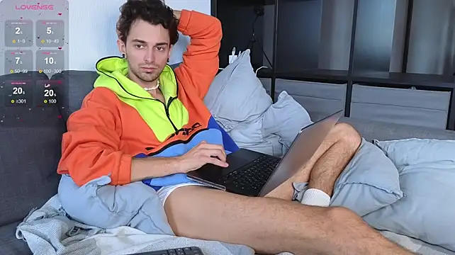 tusugo webkamerás műsora
