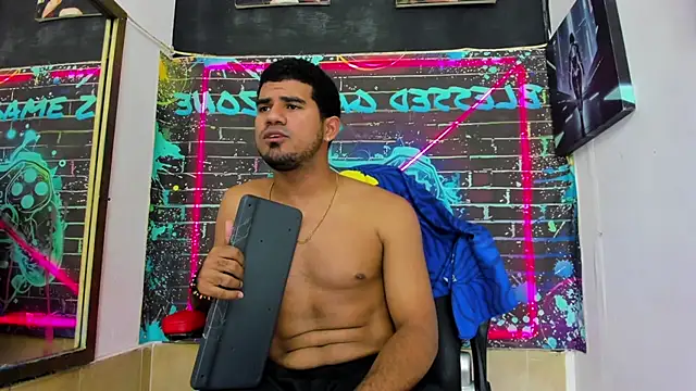 Show de webcam de Latins_on_fire