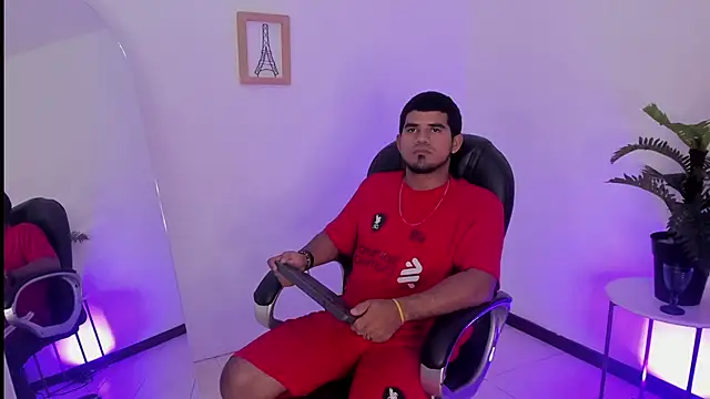 Latins_on_fire – webcam-show