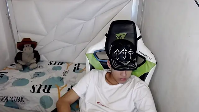 Street_poemm_ Webcam show