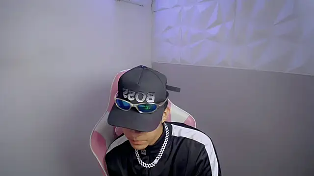 عرض كام Street_poemm_