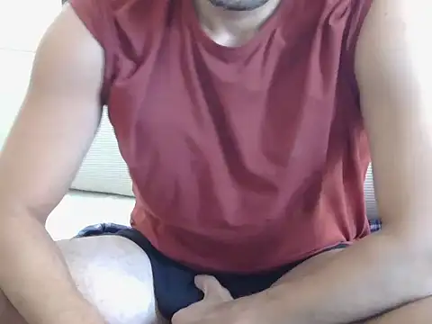newboydaniel Show Webcam
