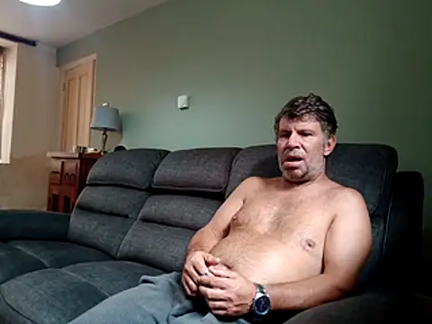 Show modela stud2512 na web-kameri