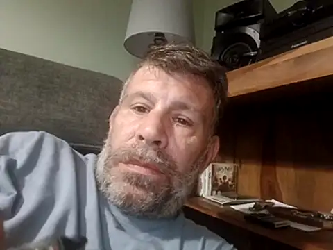 stud2512 webcam show