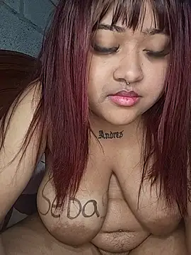 la_rojita Show in webcam