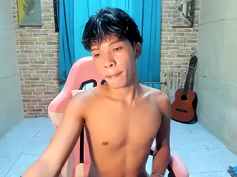 YURI_KUN Webcam show