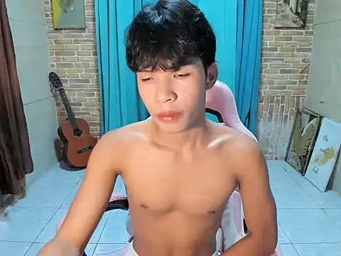 YURI_KUN Шоу с уебкамера