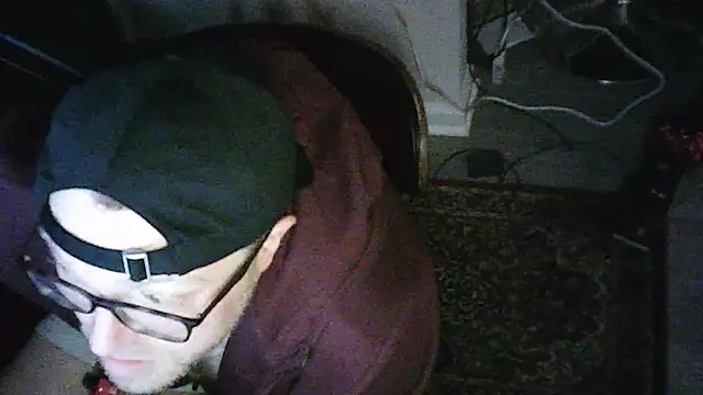 Pokazy przed kamerką – TXRyan1996