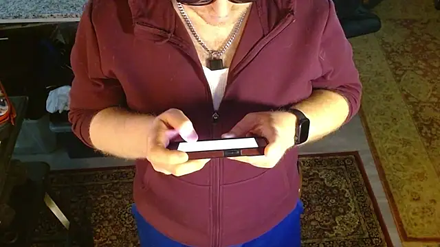 TXRyan1996 Show in webcam