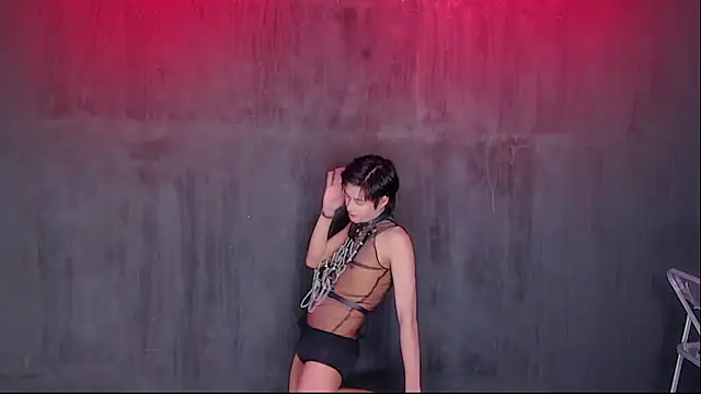 Queen-Vibe Webcamshow