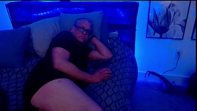 BlameItOnJunior's Webcam Show